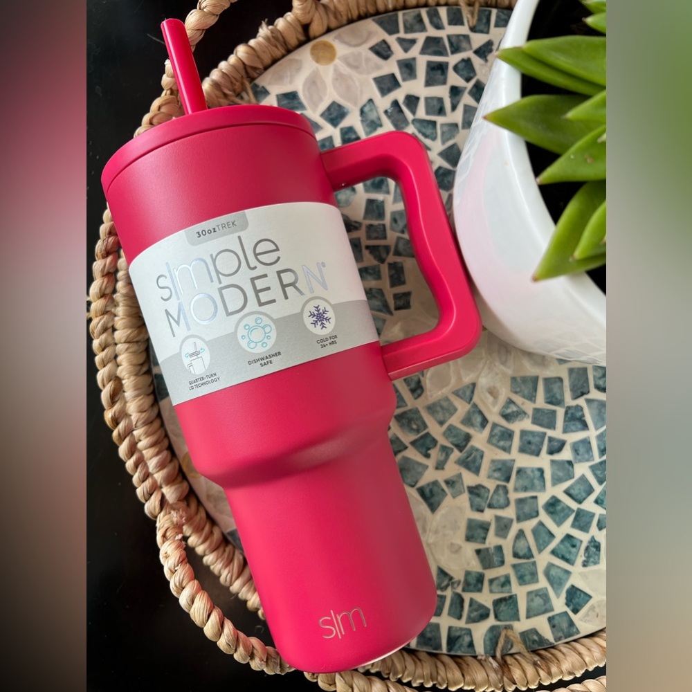 Simple Modern HOLLY BERRY RED 30oz Trek
